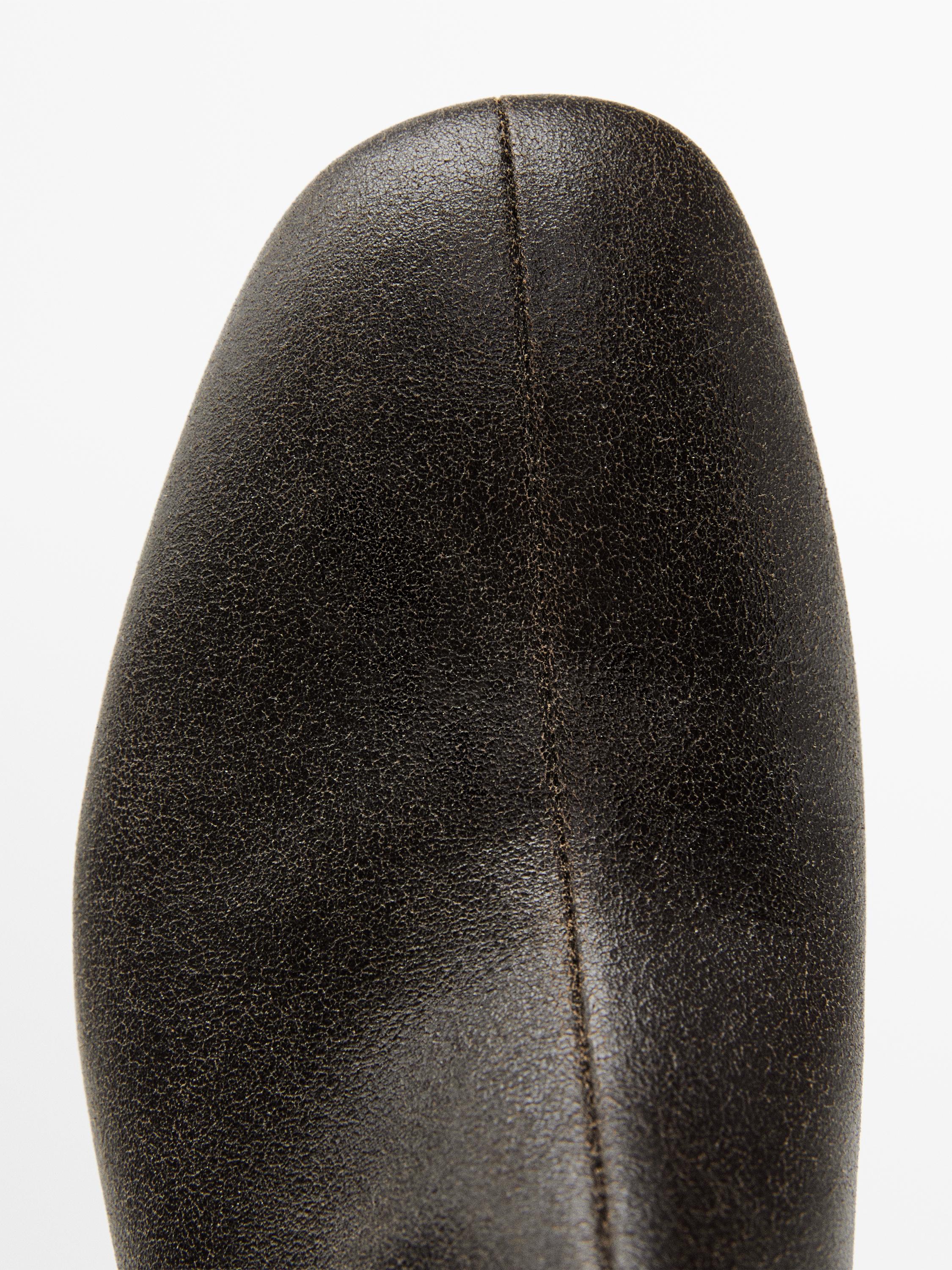 Leather heeled ankle boots